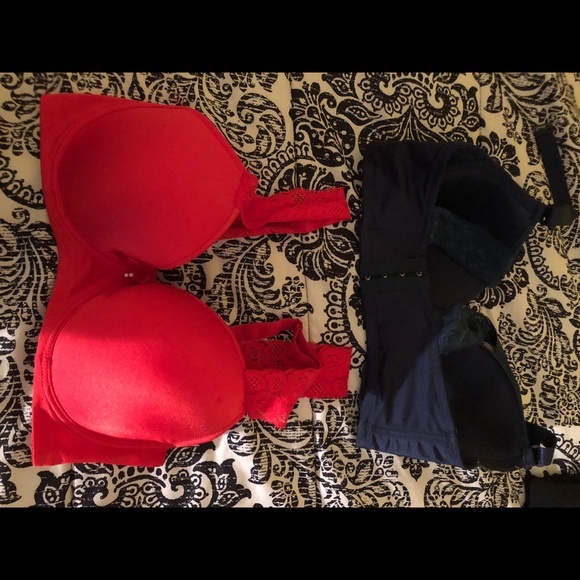 Bras - Picture 2 of 4